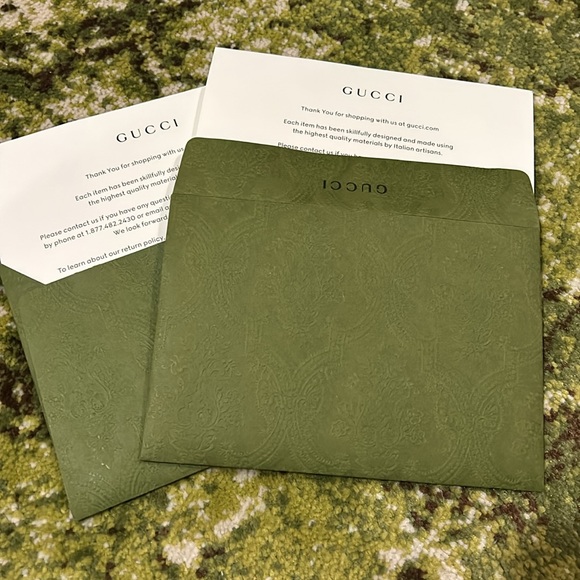 Gucci canvas box, two Gucci envelopes - Picture 5 of 5